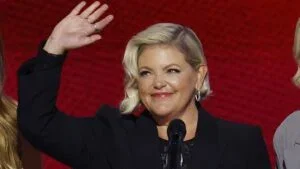 0520_nataliemaines_header