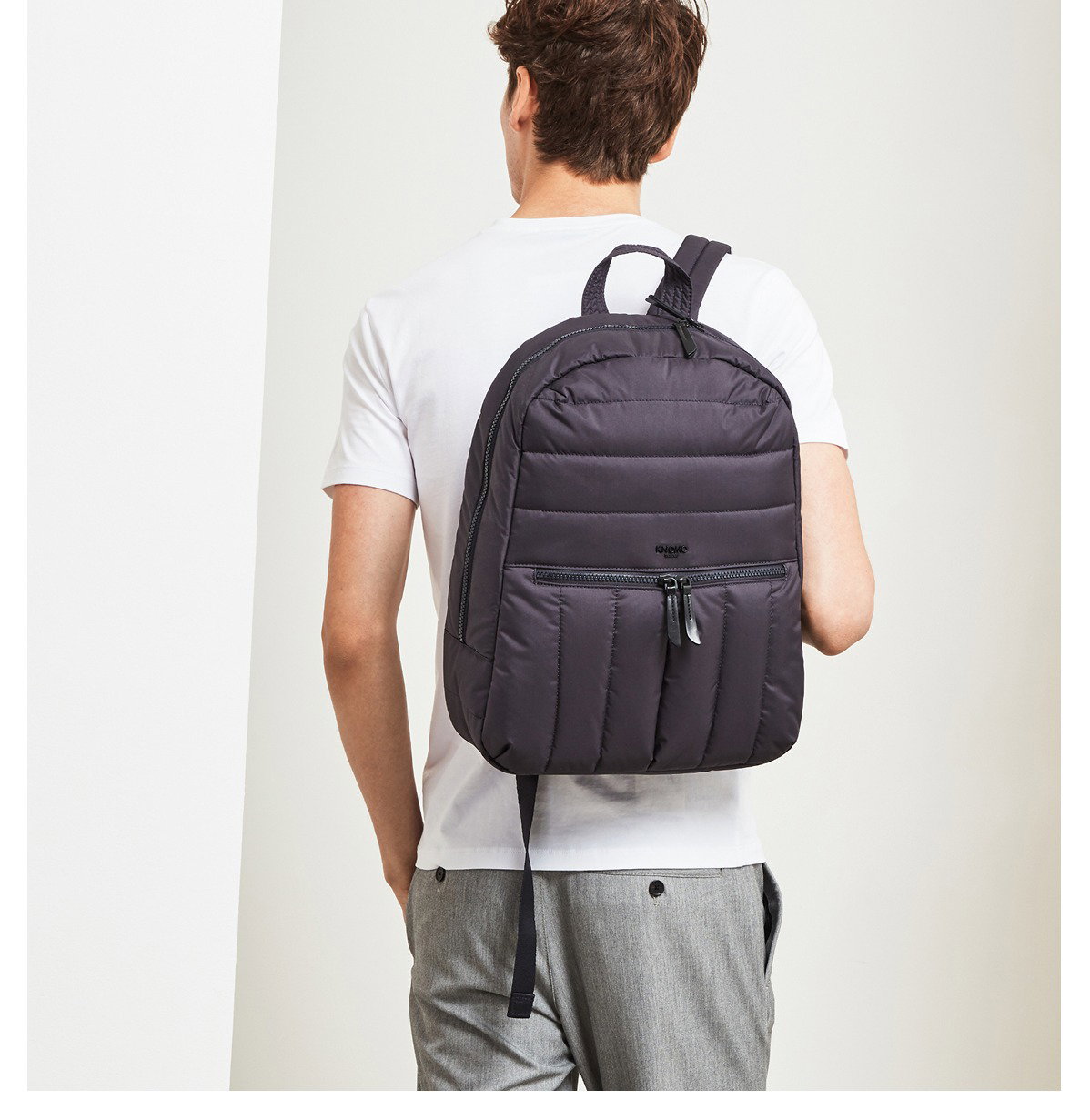 Lightweight, waterproof, and different in the best way. Everything fits, my laptop feels protected, and even a surprise rain shower didn’t stand a chance."