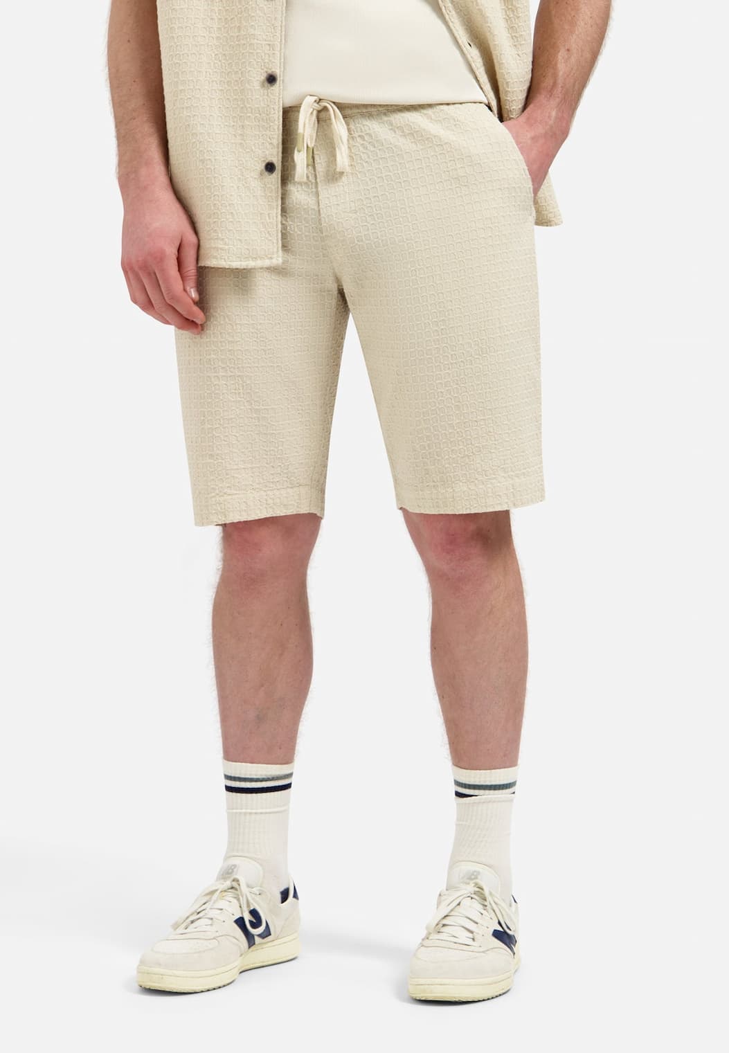 Jacquard chino shorts | Desert Sale price