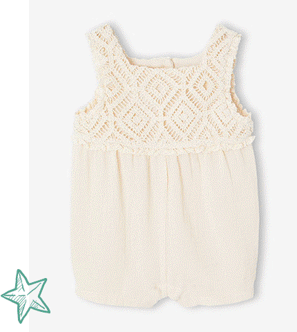 Crochet playsuit for baby girls vanilla