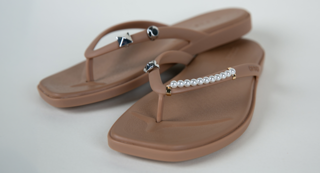 Shop Our Miami
 Flip Styles