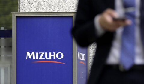 Mizuho Bank to acquire stake in Rakuten Bank