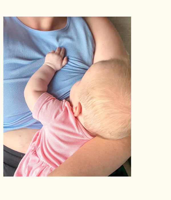 Sublime® Hands-Free Pumping & Nursing Bra in Vintage Blue