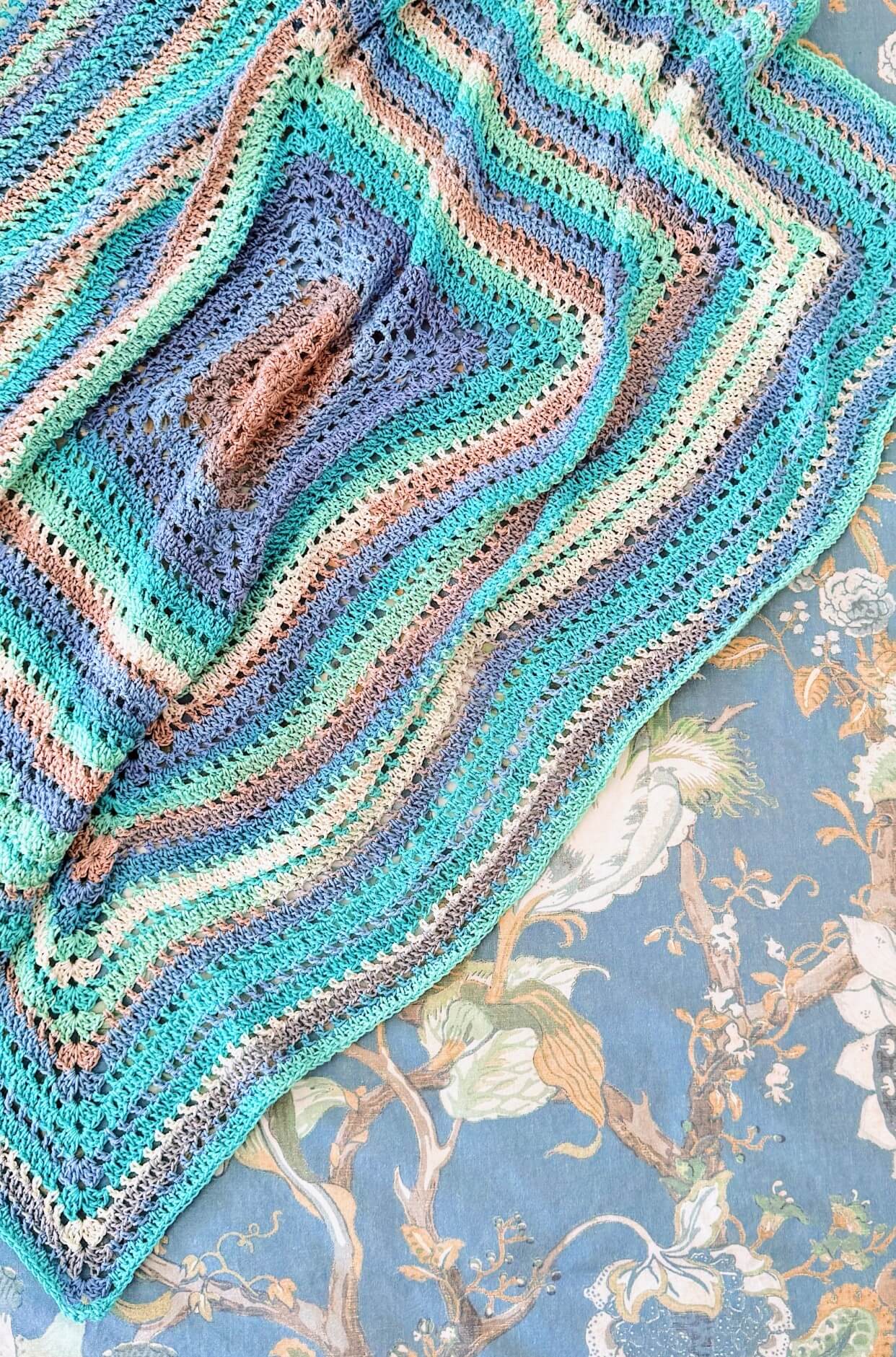 Image of Crochet Kit - Quietwork Tideline Blanket