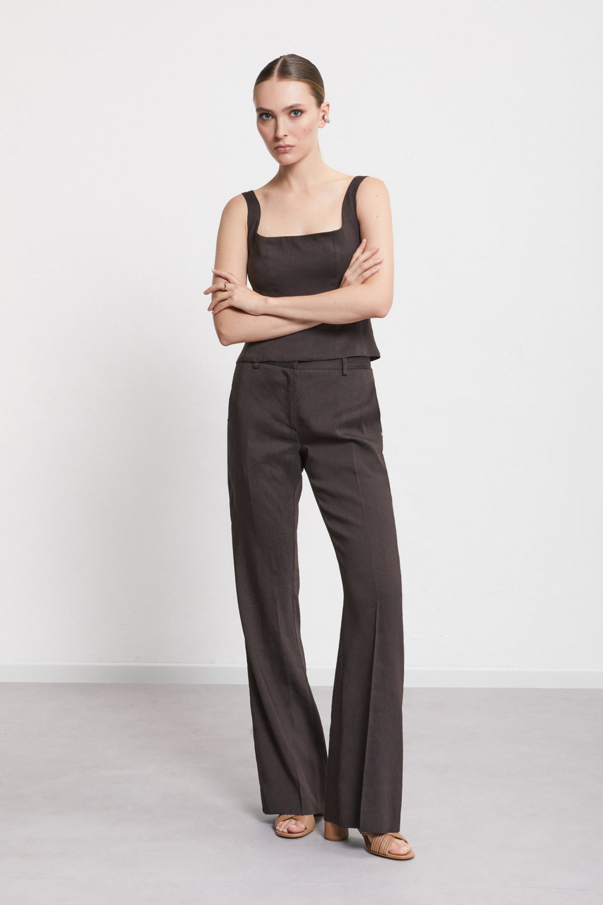 Pantalone palazzo in lino