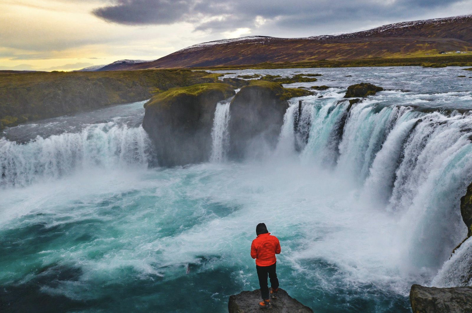 Islandia: Vuelos directos + 7 noches por 479 euros