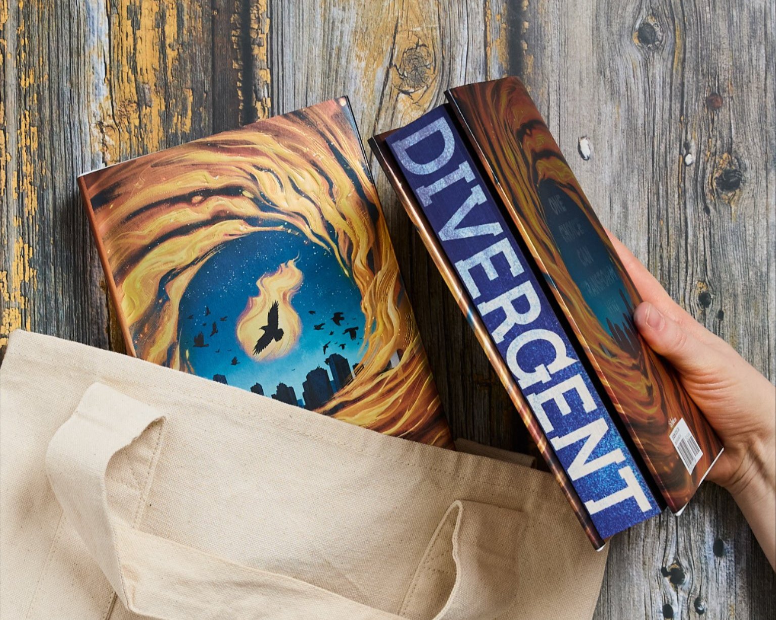 Divergent Deluxe Limited Edition