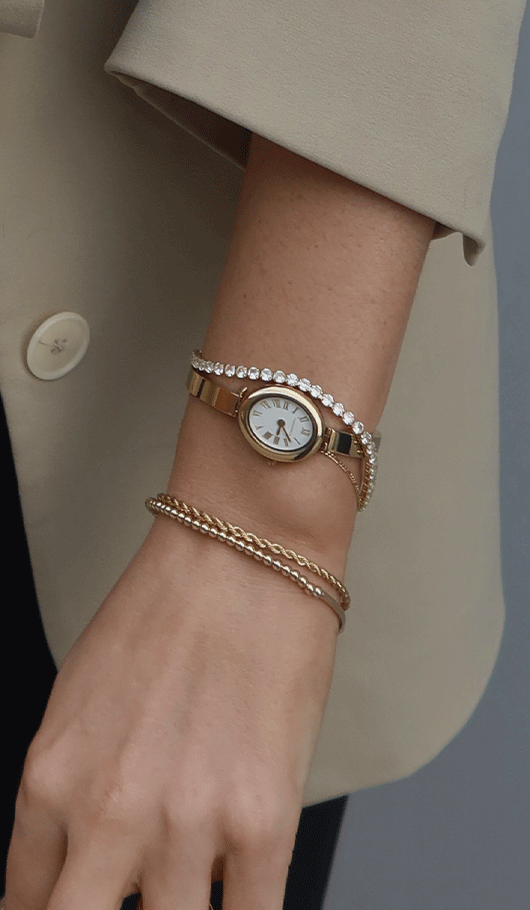 Andre watch as seen on Molly Smyth