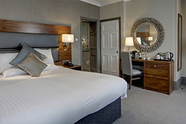 Chilworth Manor Hotel
