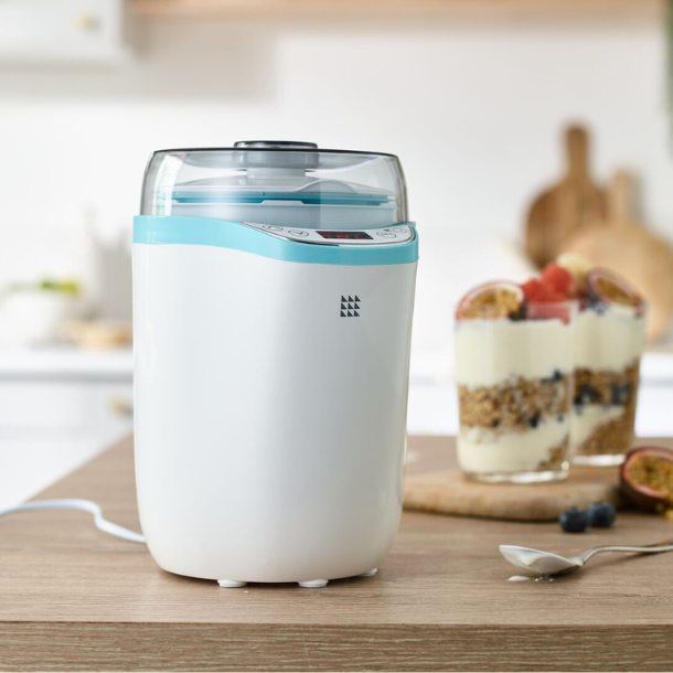Lakeland Multi Yoghurt and Soft Cheese Maker