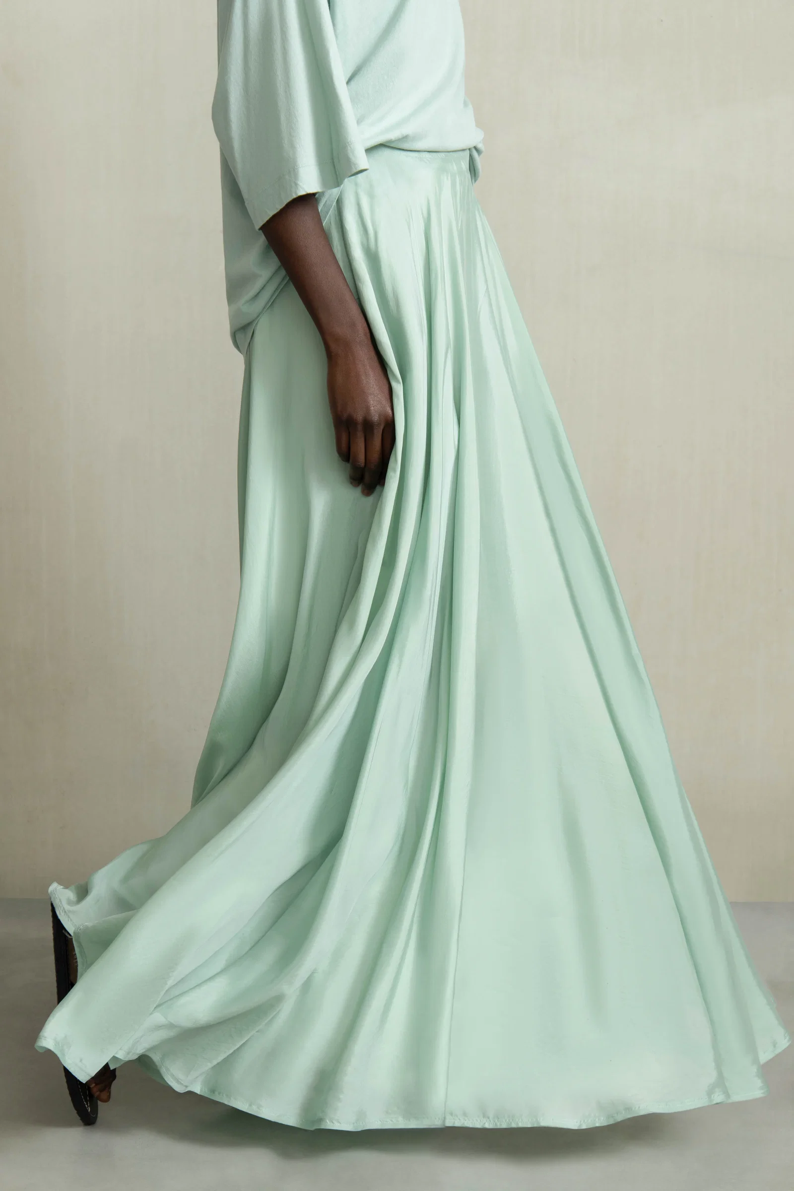 Image of BENITA SKIRT SEA