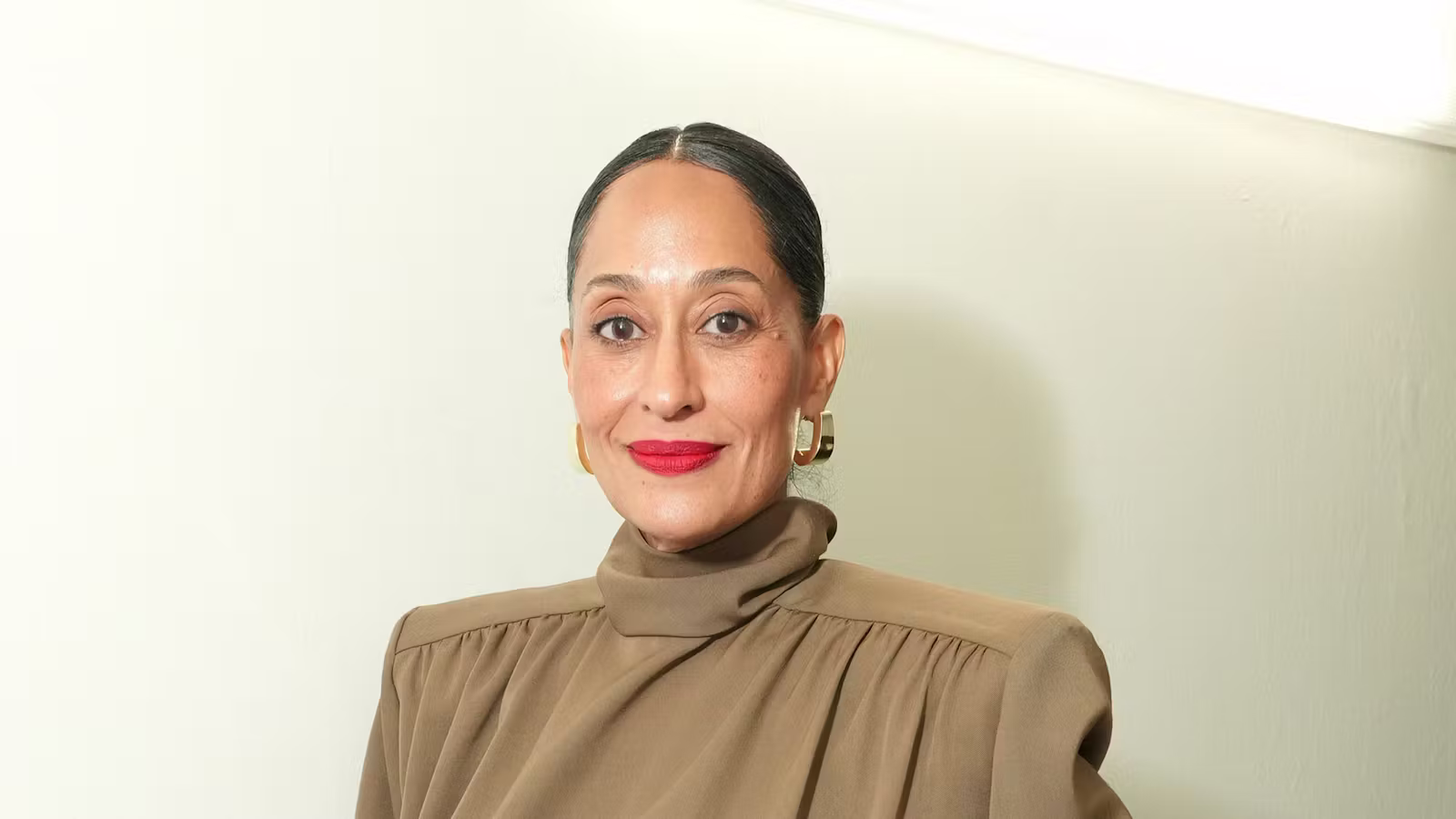 Tracee Ellis Ross' Latest Manicure Is A Maximalist Dream