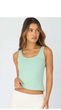 Green Sleeveless Scoop Neck Tank Top