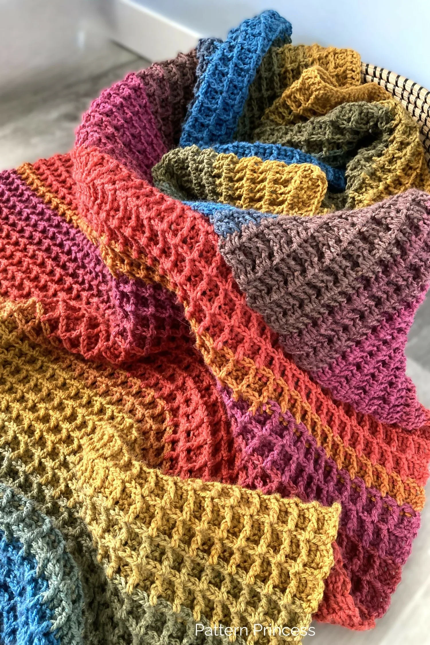 Image of Waffle Whispers Throw (Crochet)