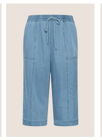 blue trousers