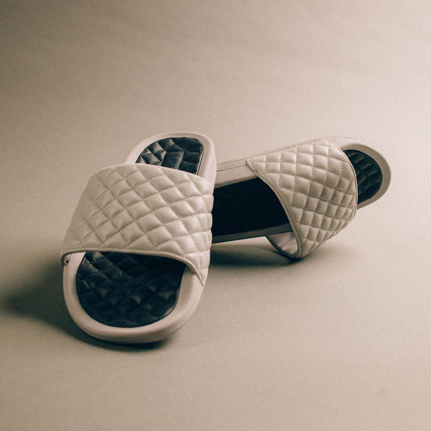 Lusso Slide in Harbor Grey / Iron