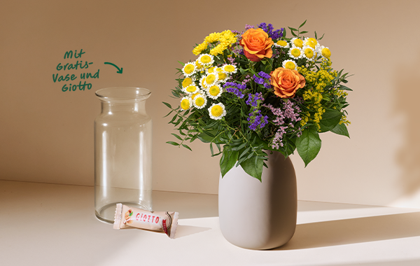 Ein kleines Farbenmeer: Blumenstrauß Blütenwiese mit 2 Gratis-Geschenk für 30,99 €