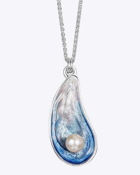 Ladies Sheila Fleet Medium Mussel Pendant