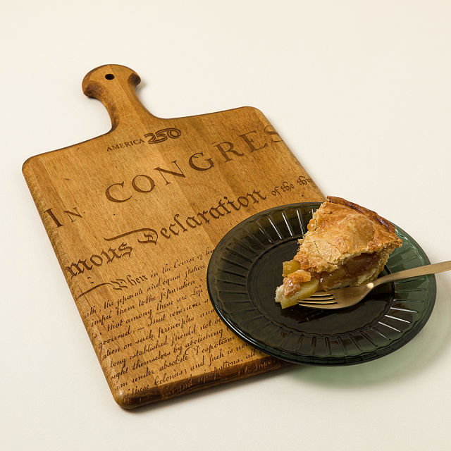Declaration of Independence Serving Board