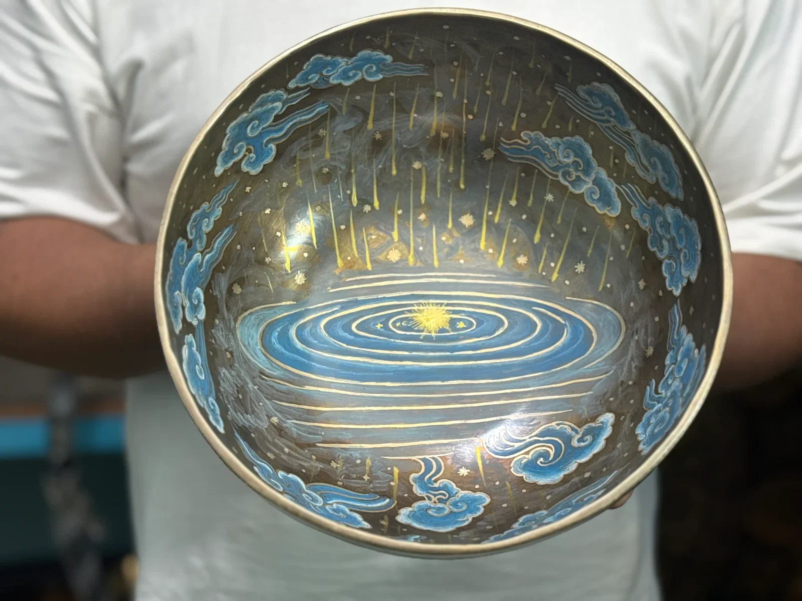 The Dancing Water hand-painted singing bowl