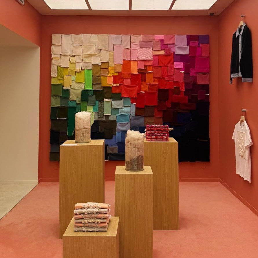 BARRIE POP UP STORE