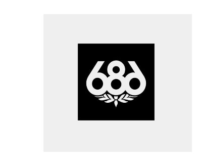 686
