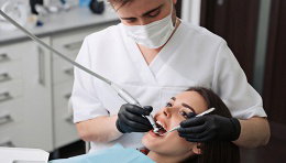 Гигиена полости рта, отбеливание зубов, лечение кариеса в центре Dentlike