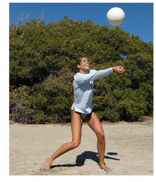 Woman wearing UPF 50+ Hooded Sun Shirt in River Mist