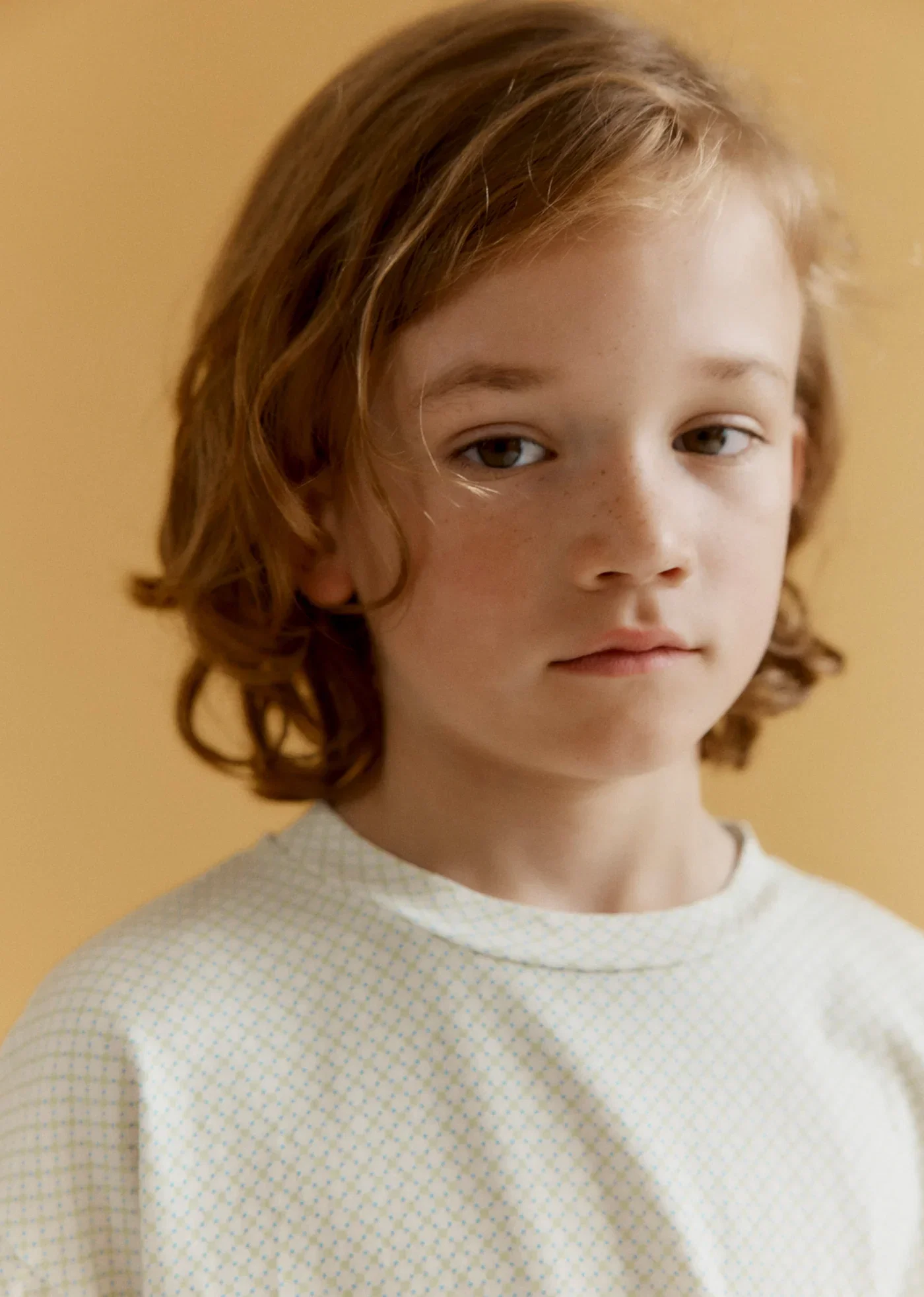 Image of AHIPA CHILDREN'S COTTON T-SHIRT - DITSY GEO