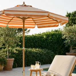 parasols et tonnelles