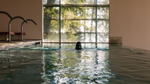 Hotel Pool