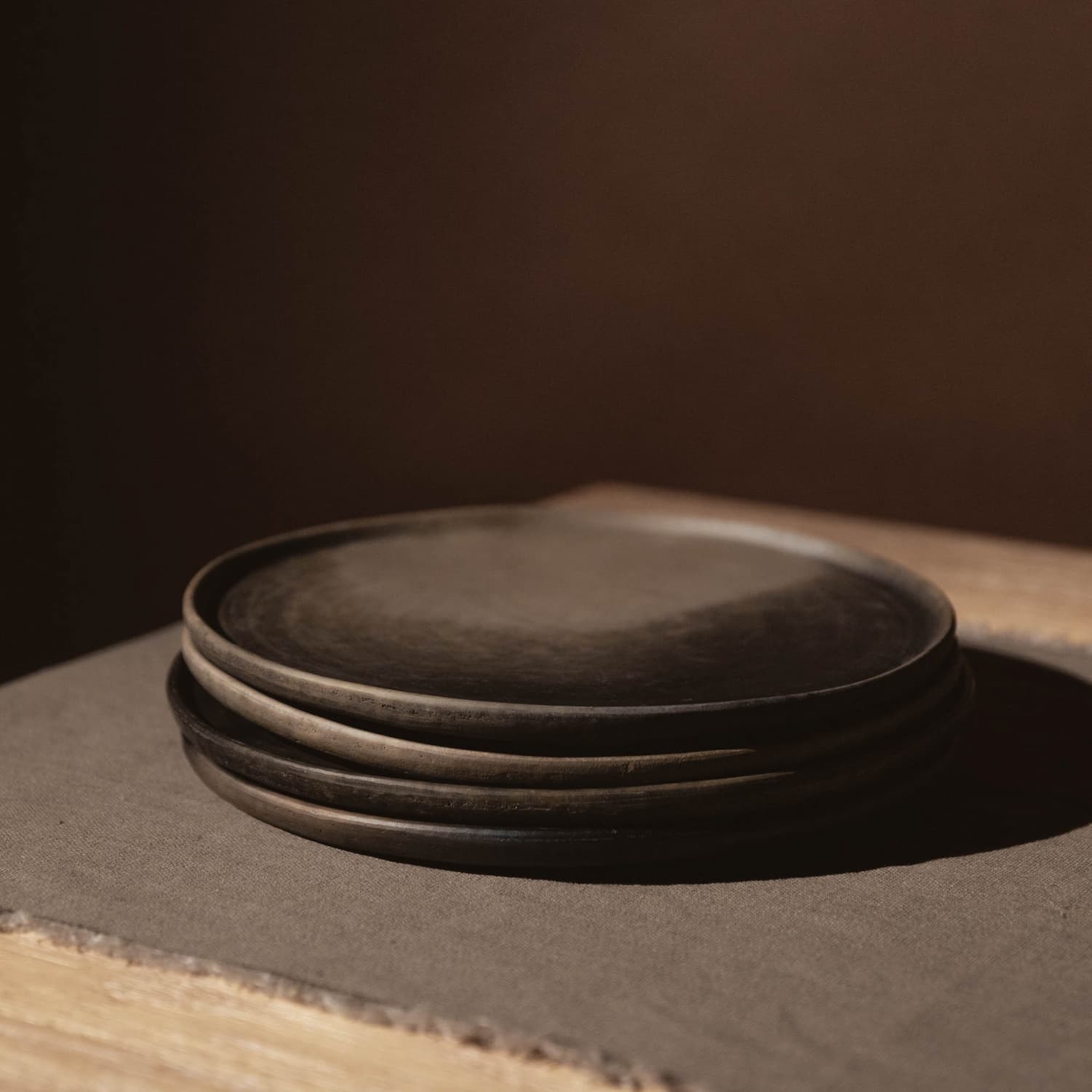 12.5" Rustic Charger Plat