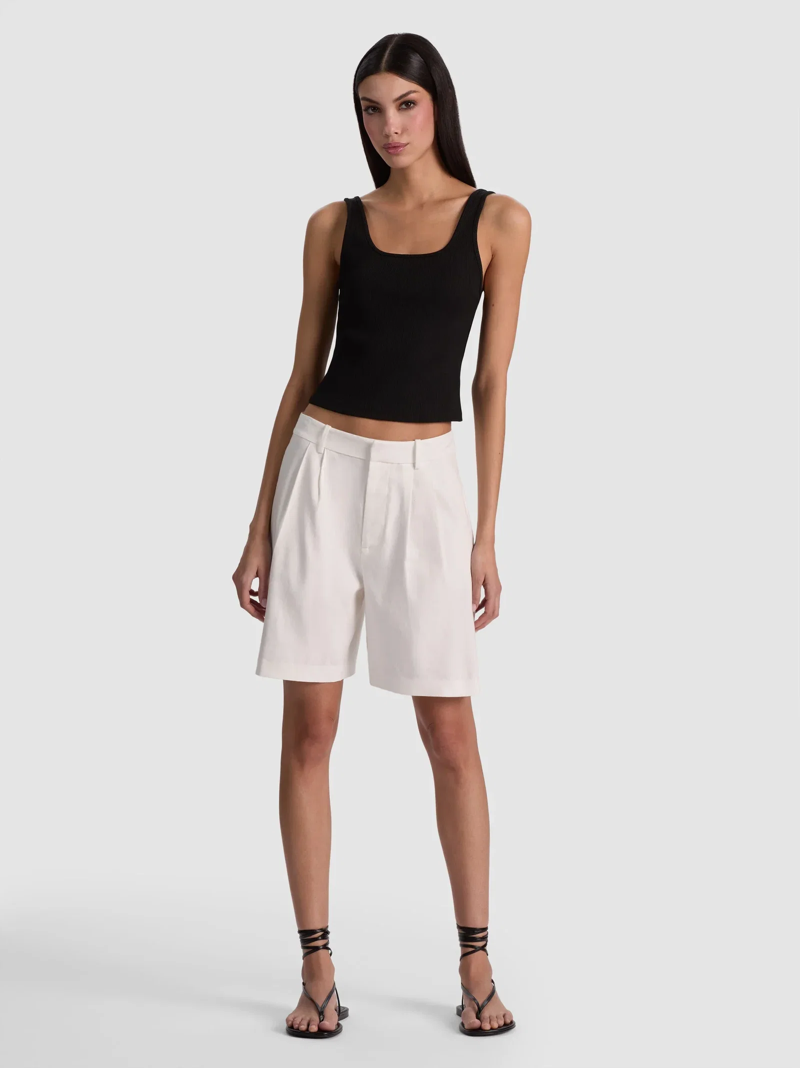 Image of  Conry Linen Bermuda Short - Off White