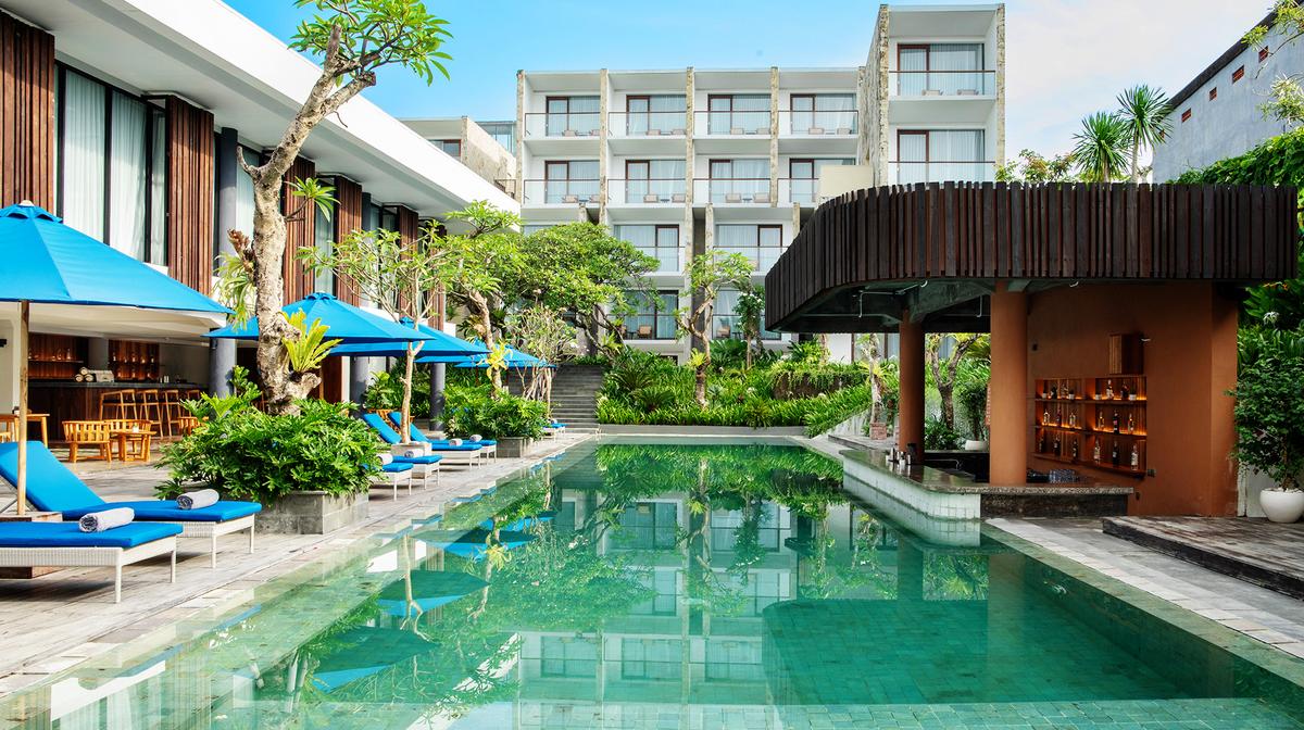 Stylish Seminyak Escape with Daily Breakfast, Three-Hour Free-Flow Cocktails & One Child Stays Free