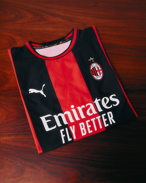 AC Milan Close Up Front Shot