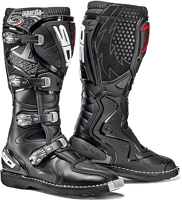 Sidi Agueda, boots