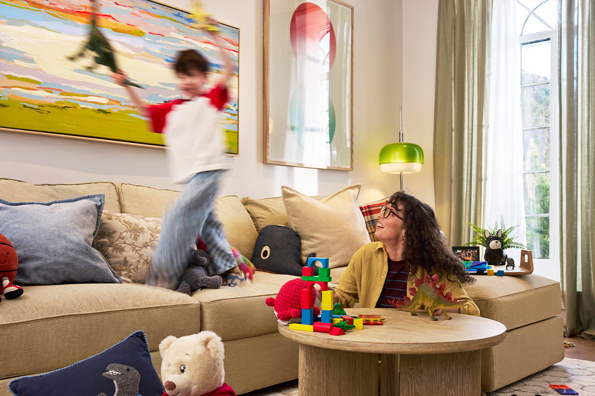 SO WE BUILD FURNITURE THAT EVOLVES WITH YOU. Through the messes. The movie marathons. The new homes. The phases you grow out of – and the ones you don’t.
Live on it. Wash it. Refresh it when you feel like it. Lovesac is here for all of it.