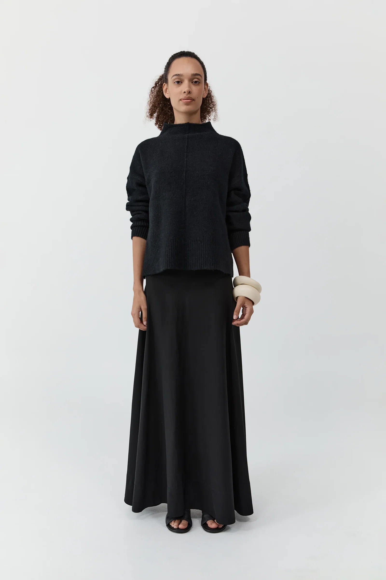Image of Wool Blend Mock Neck Sweater - Black