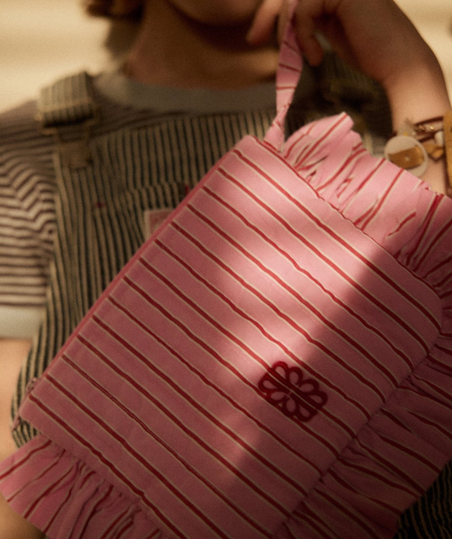 CARLINE POUCH