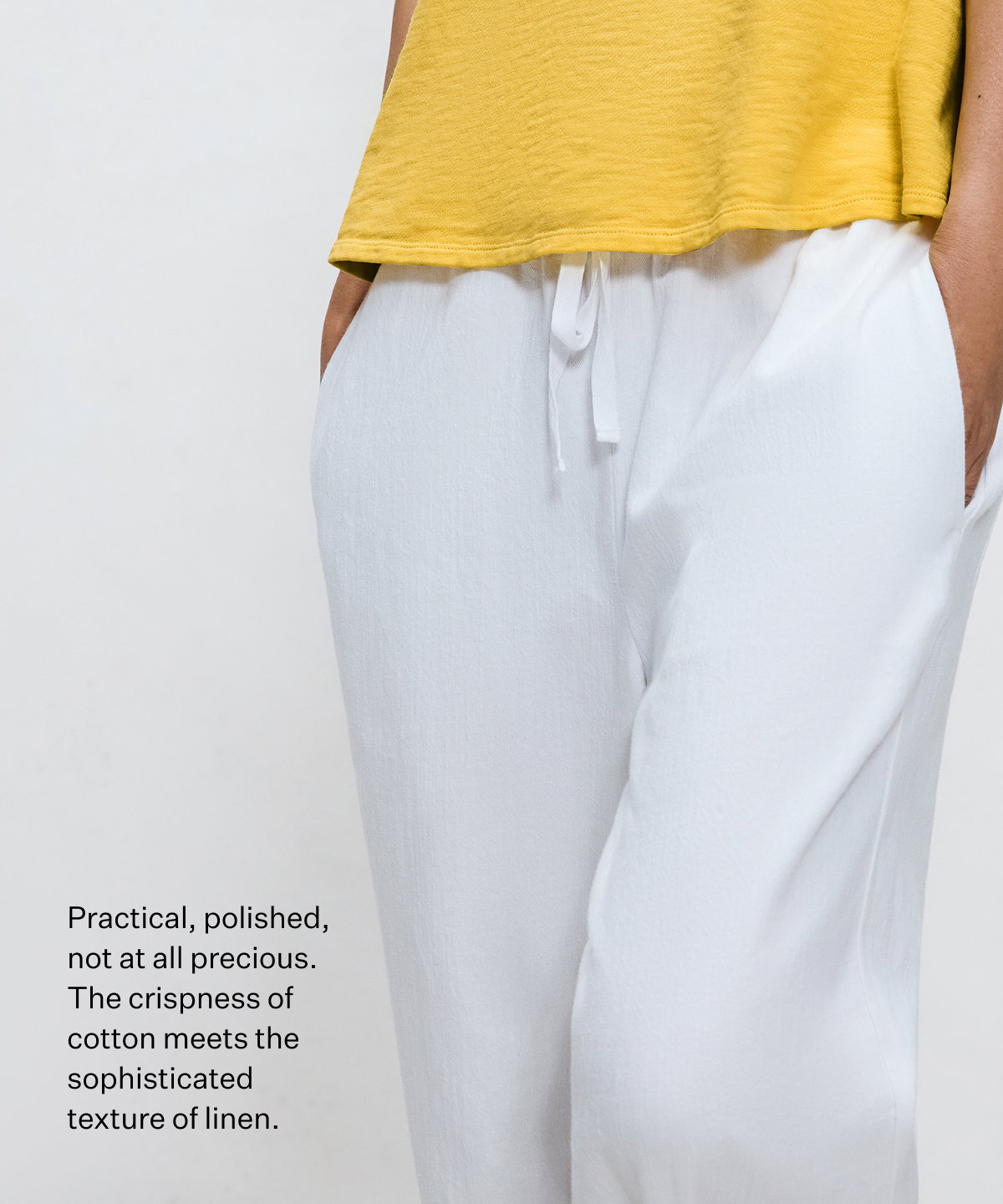 Practical, polished, not at all precious. The crispness of cotton meets the sophisticated texture of linen.