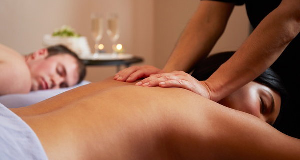 60-Min Deep Tissue or Relaxation Massage with Hot Stones