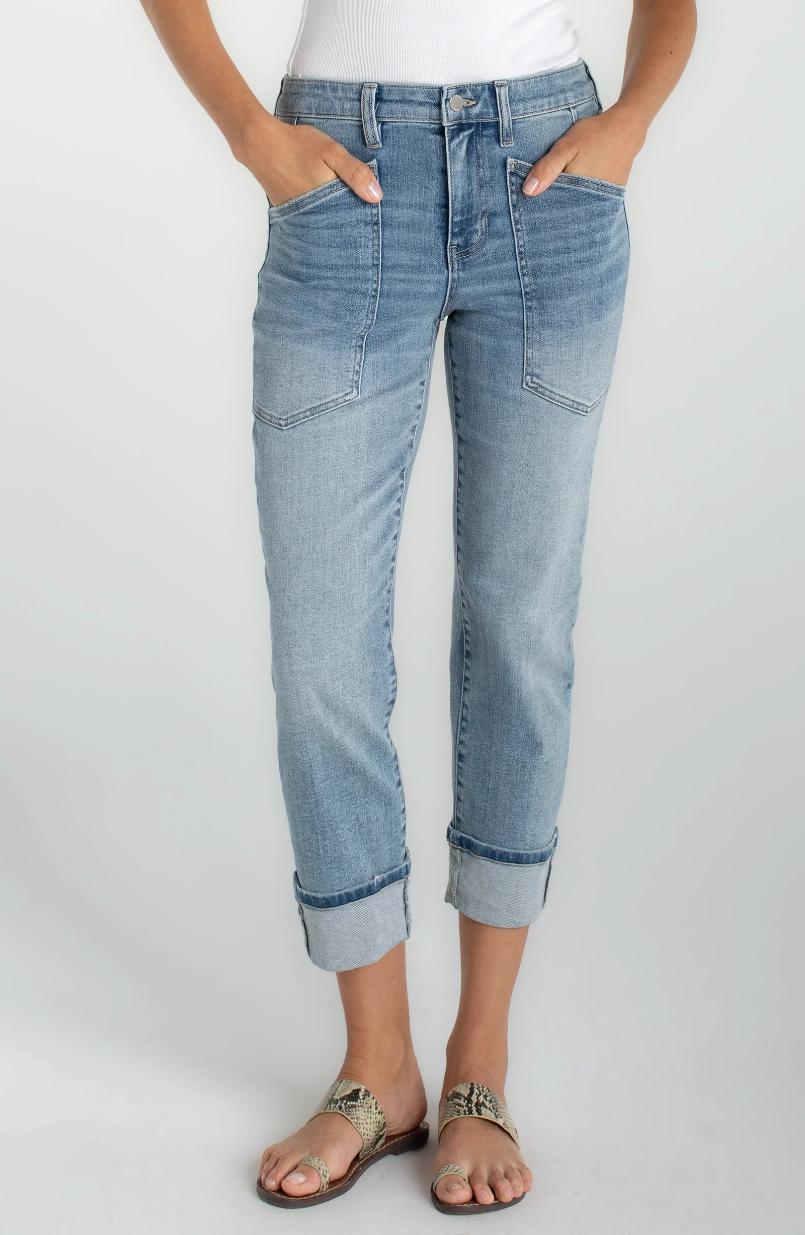 Image of MARLEY CROPPED GIRLFRIEND CUFFED