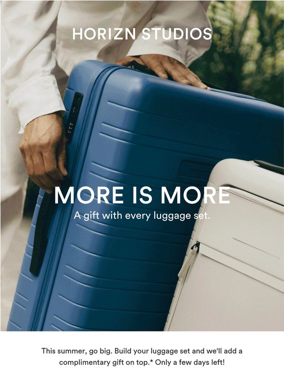 The perfect travel set for big summer plans.