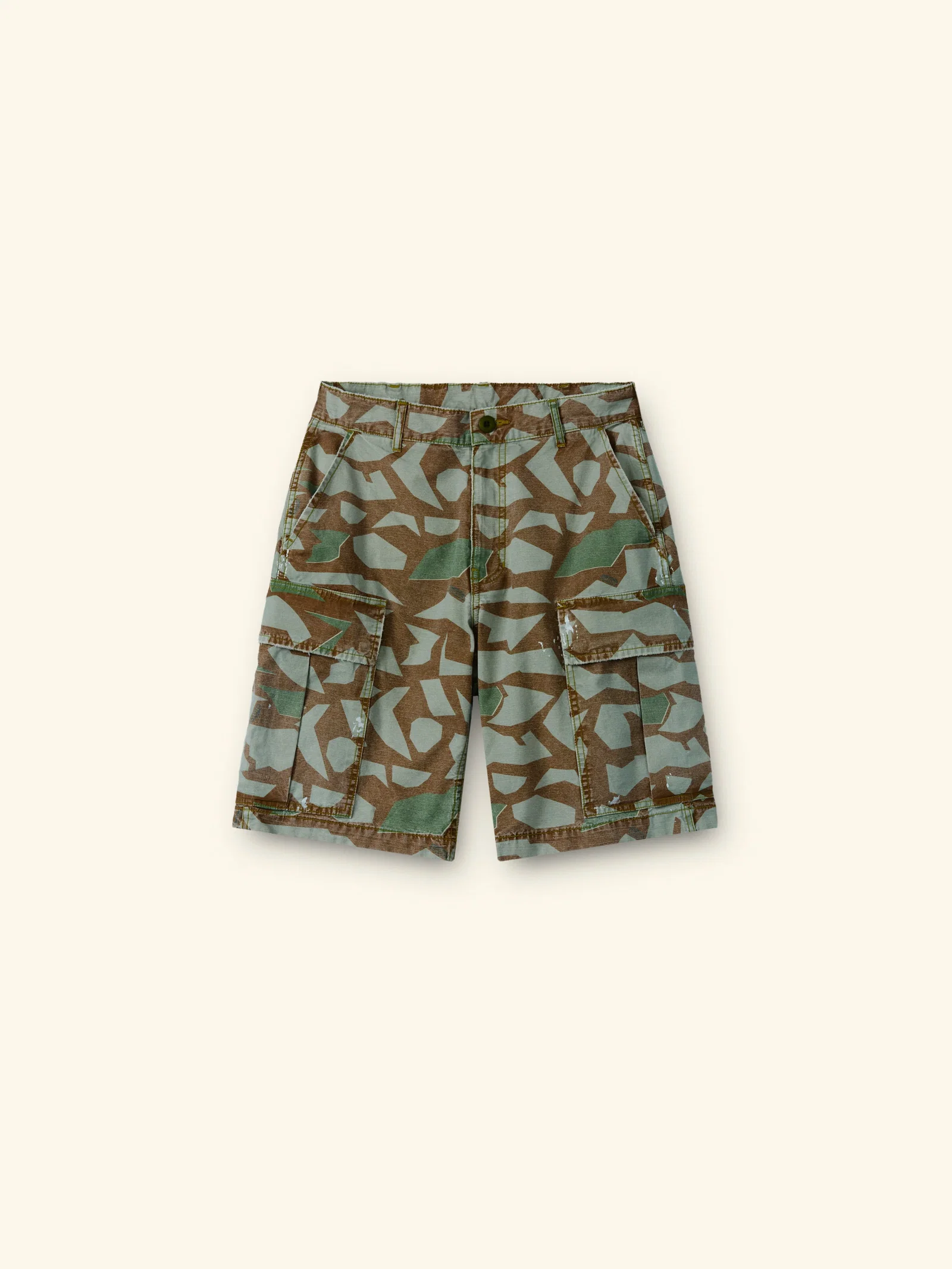Image of Wide Leg Cargo Shorts (Broken Glass)