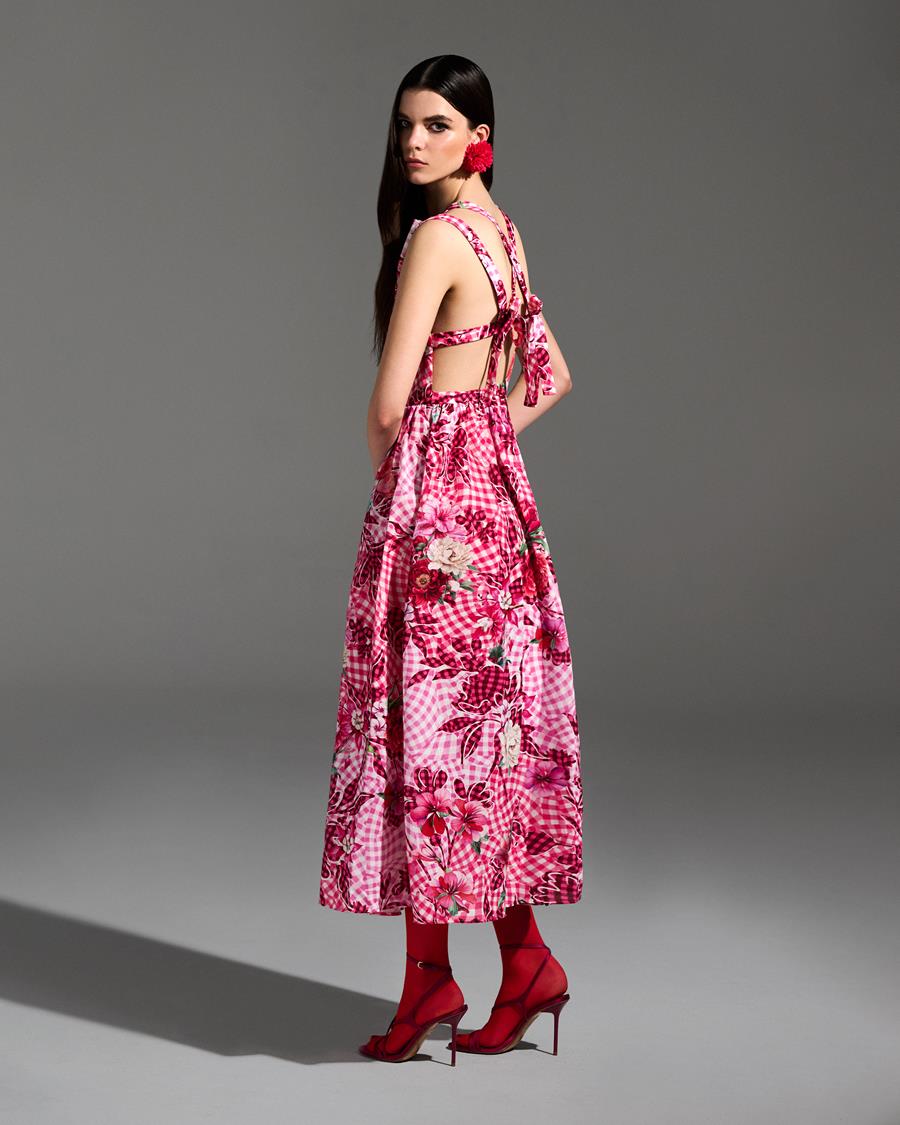 MARY KATRANTZOU
