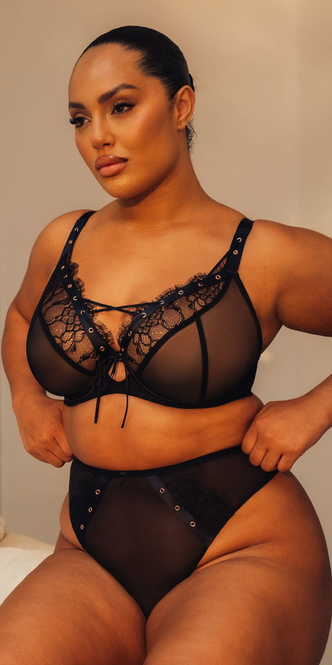 Laced Up Plunge Bra Black