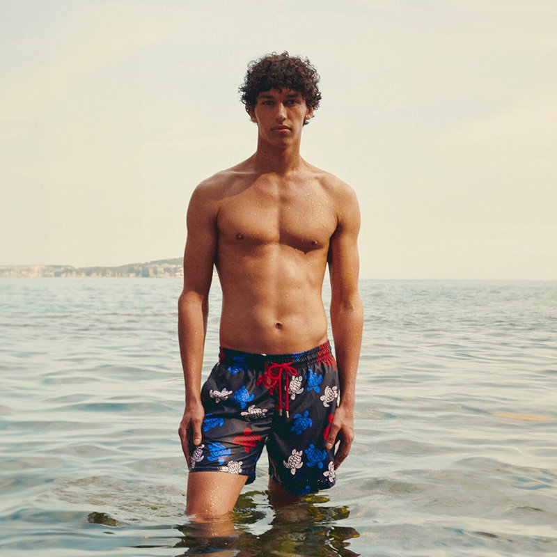 Swimwear & Beachwear