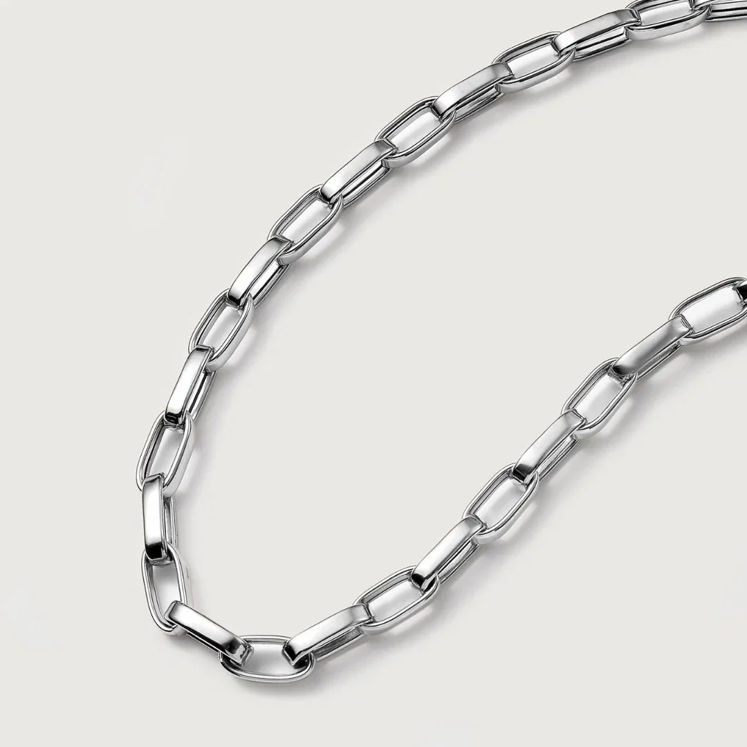 Image of Essential Paperclip Silver Necklace