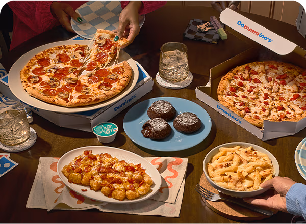 DOMINO'S PIZZA