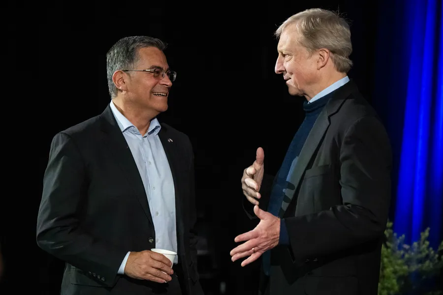 California Governor’s Race Is Turning Into a Three-Way Fight